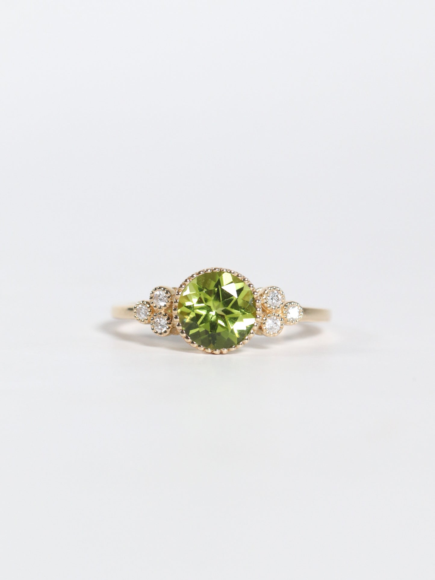 'Clover' -Peridot Ring