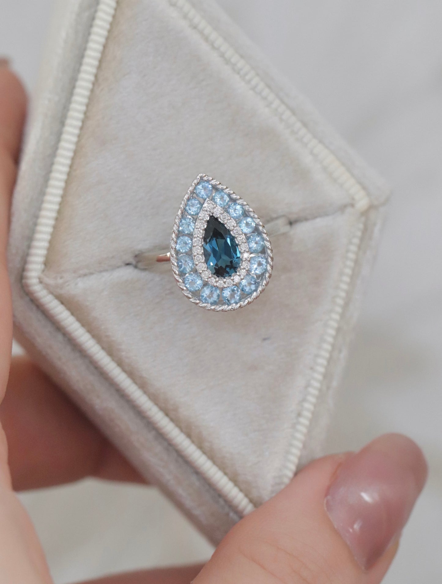 'Cleo' Pear London Blue Topaz