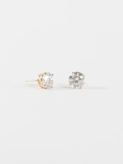 Classic LAB GROWN Diamond Studs