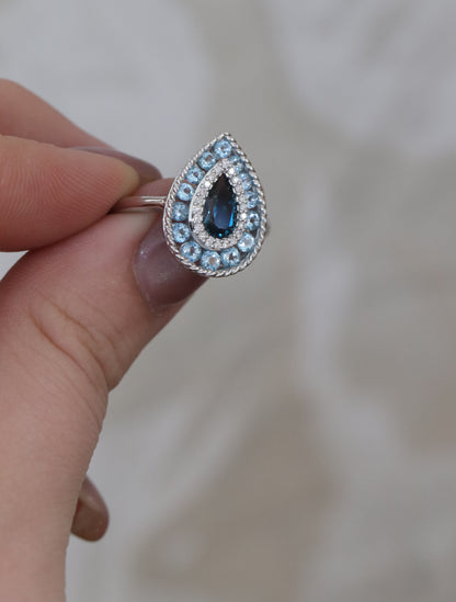 'Cleo' Pear London Blue Topaz