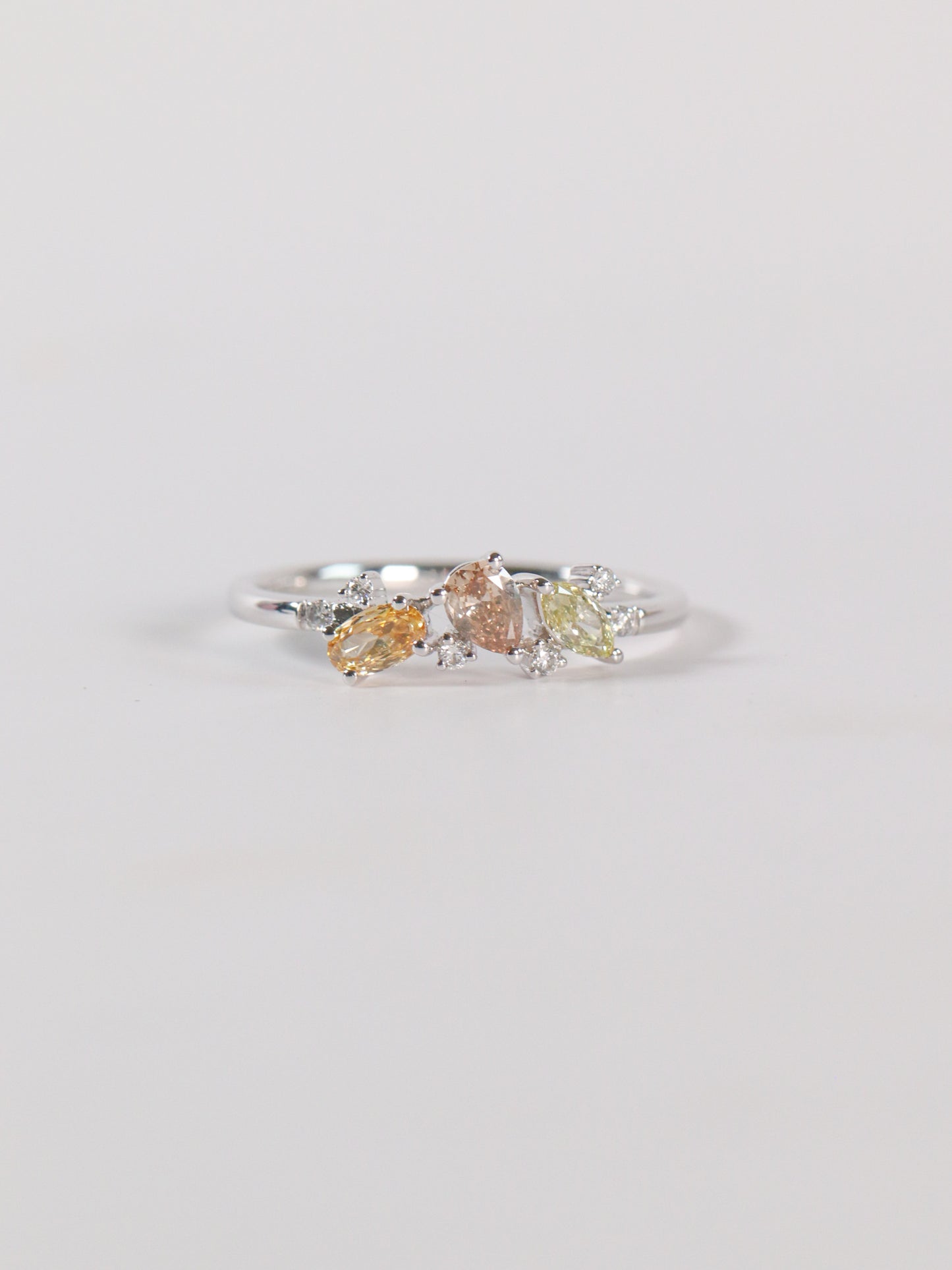 Scattered Diamond Fashion Ring