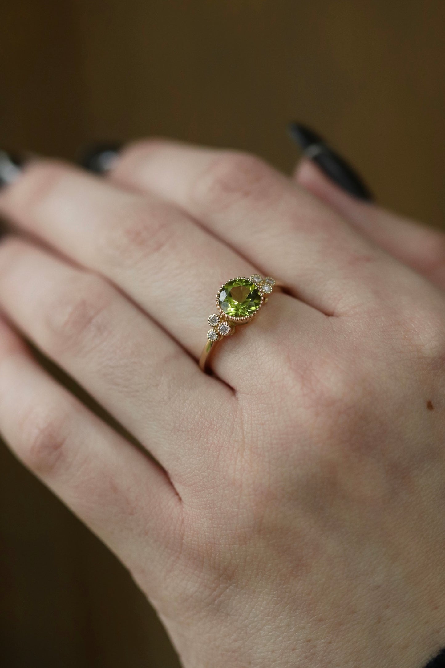 'Clover' -Peridot Ring