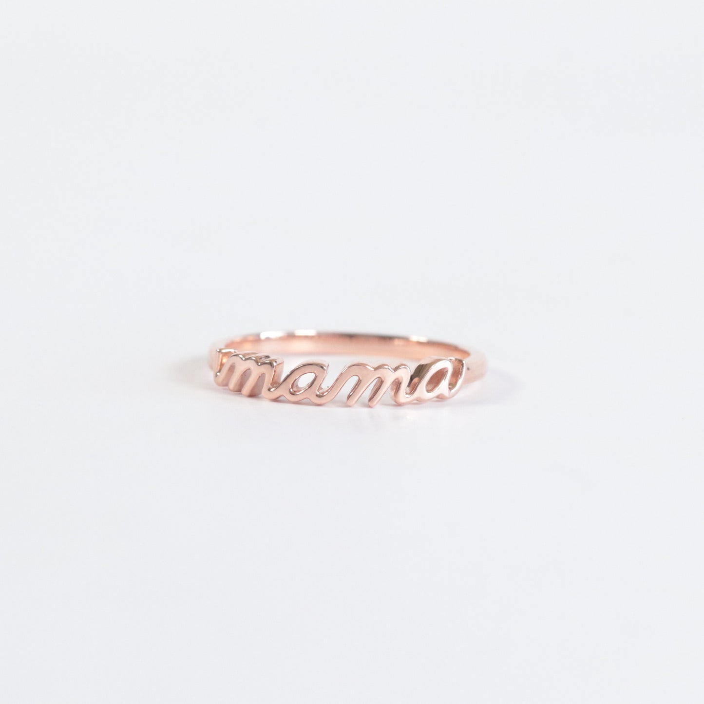 'Mama' Script Ring