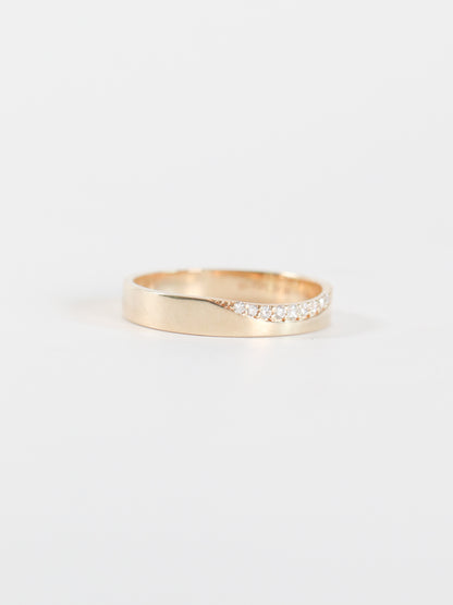 Curved Diamond Slide Band