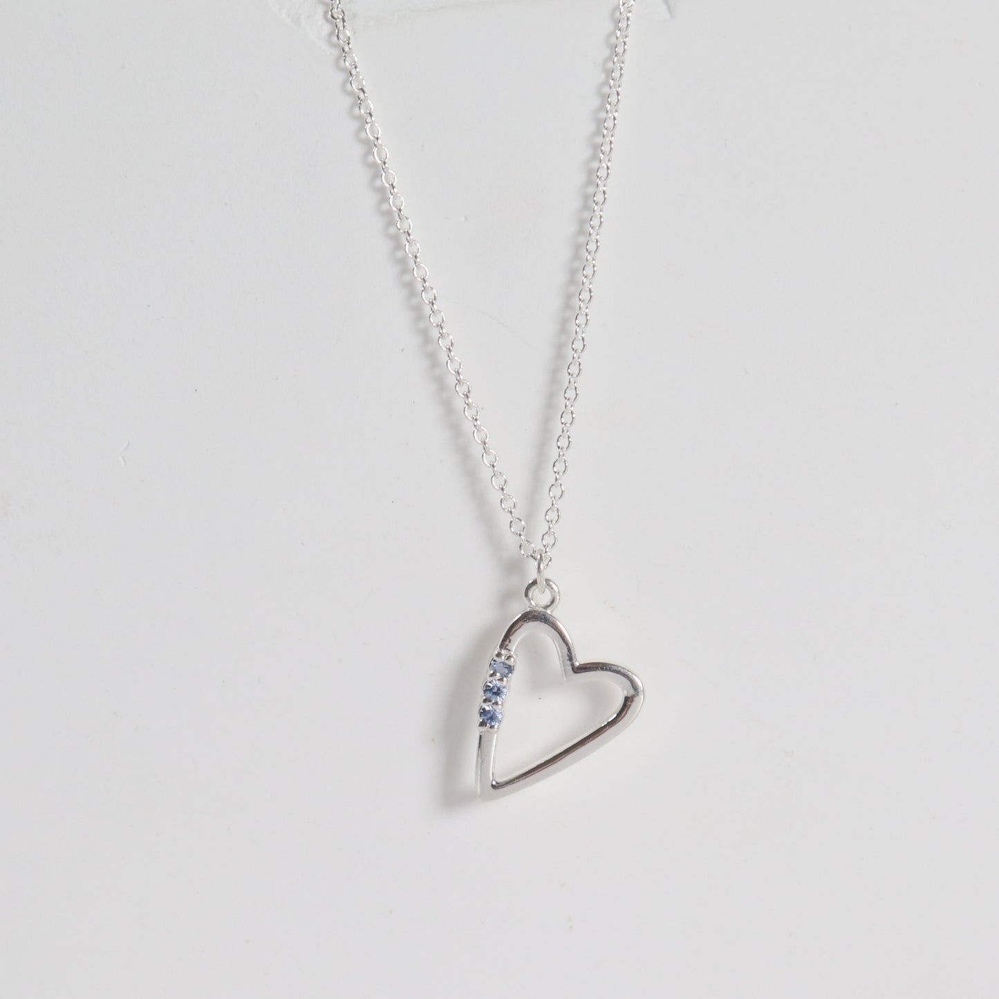 Sterling Silver Yogo Sapphire Heart Necklace