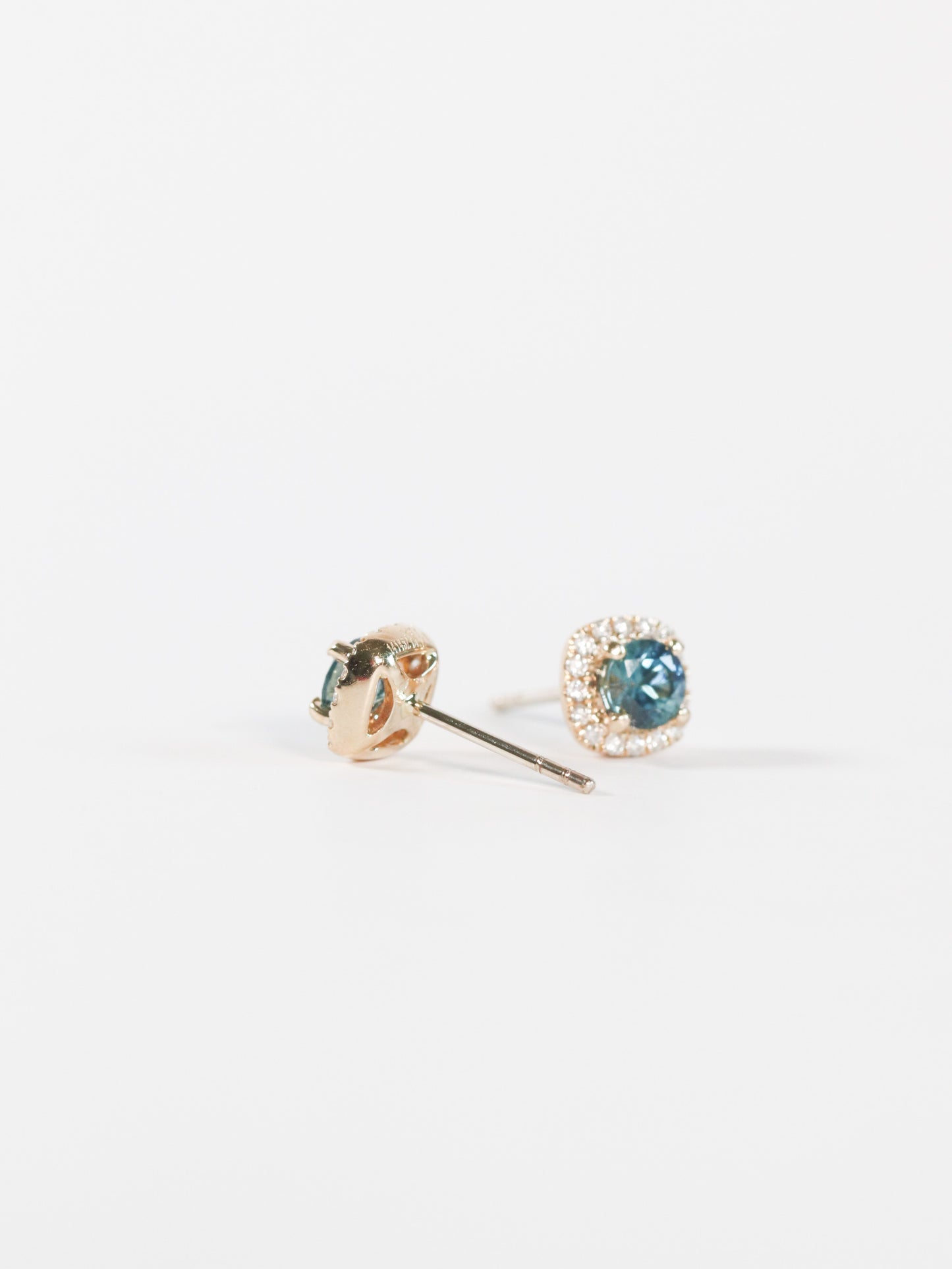 ‘Devony’ - Montana Sapphire Studs