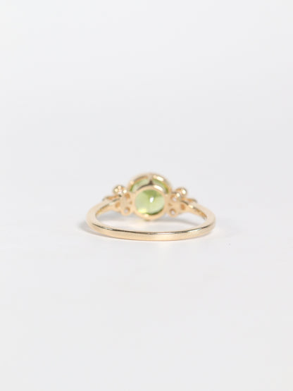 'Clover' -Peridot Ring