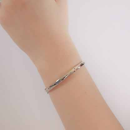 Diamond + Yogo Sapphire Bangle Bracelet