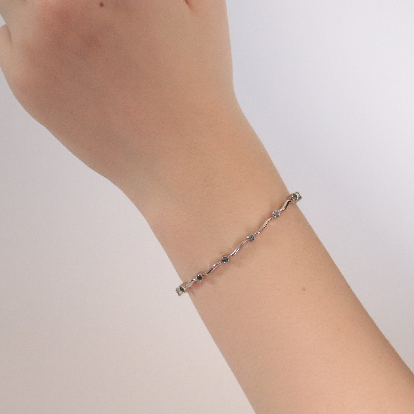 Yogo Sapphire Eternity Bracelet