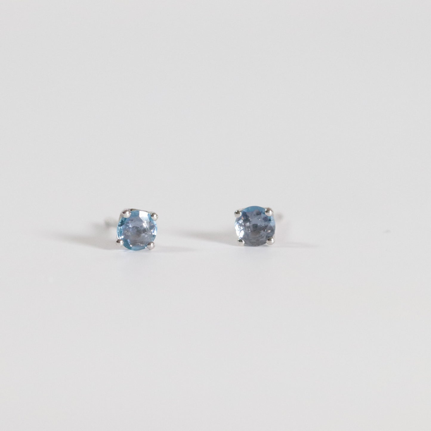 Yogo Sapphire Studs - 0.44 CTW