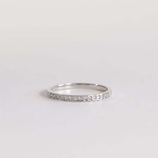 Diamond Scallop Edge Stackable Band