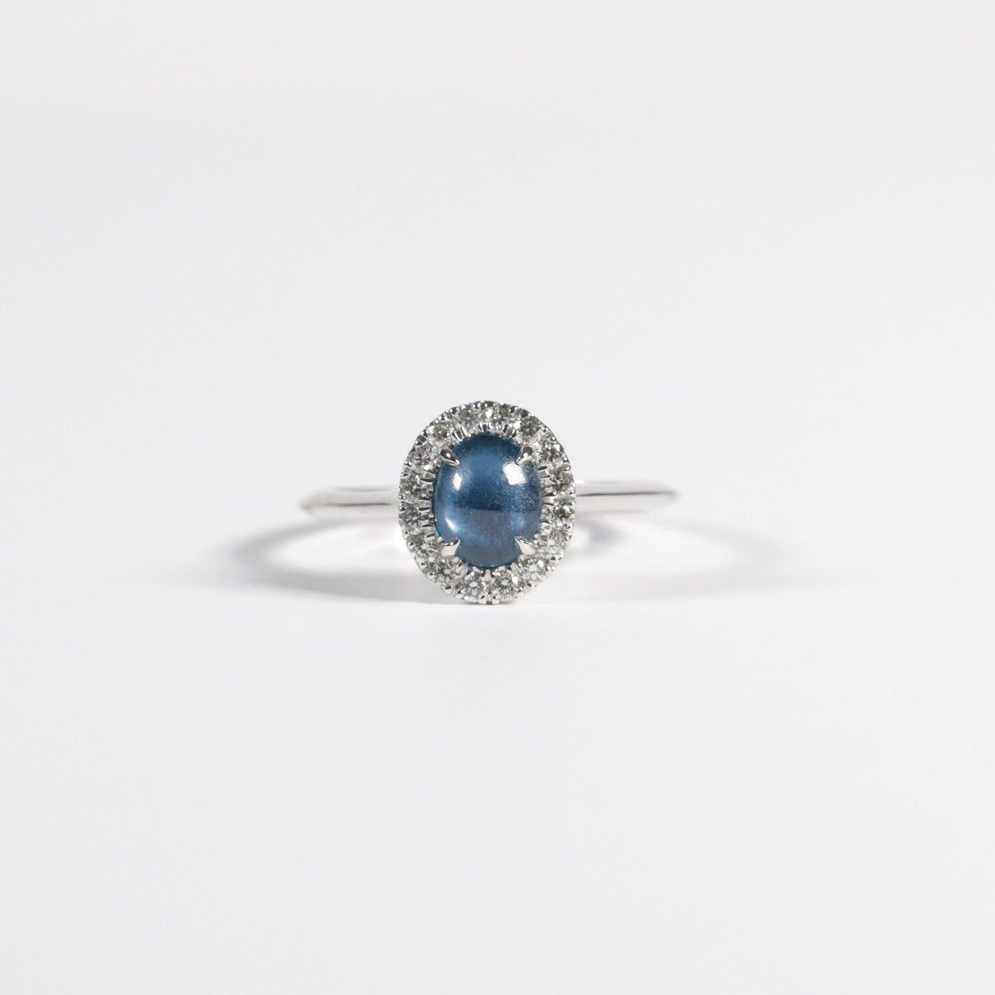 'Lune' Yogo Sapphire Ring - KE Design