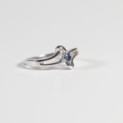 Yogo Sapphire Ring - Sterling Silver