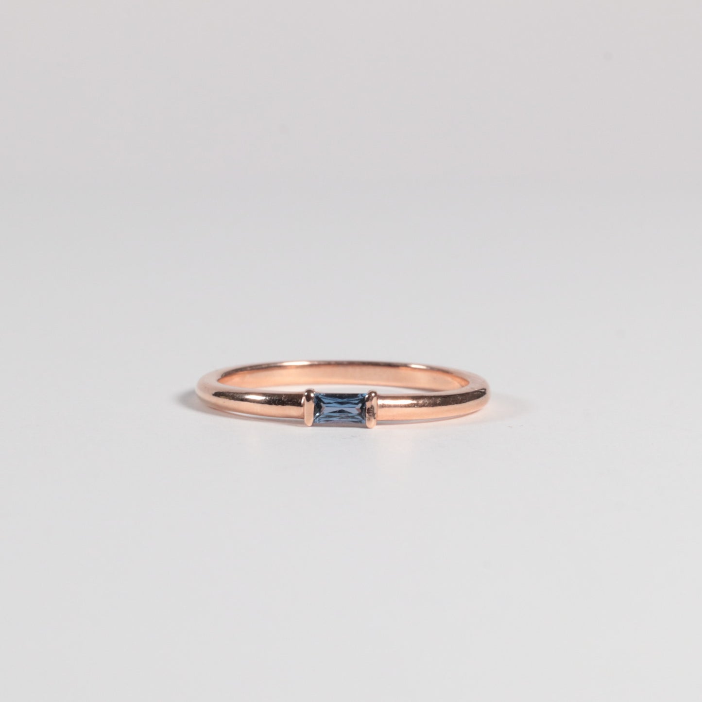 Yogo Sapphire Baguette Ring