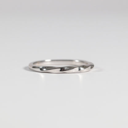 Twisted Stackable Ring